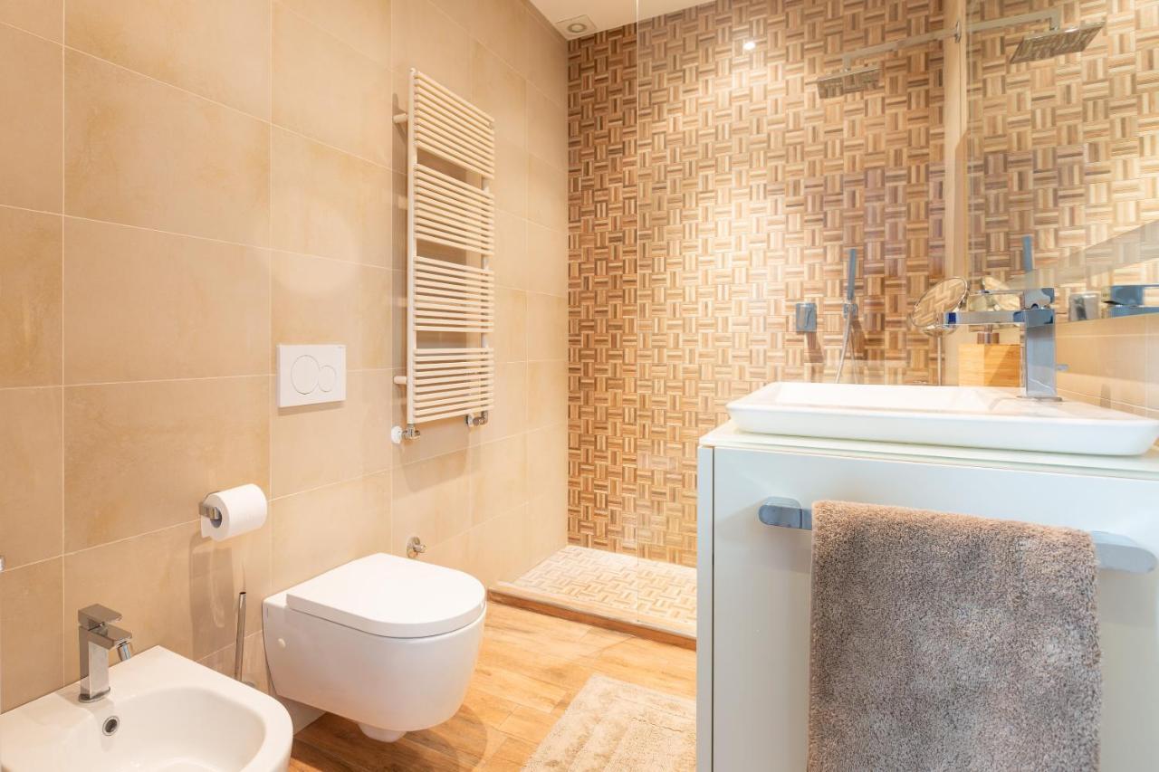 Tricolore Modern And Cozy Apartment มิลาน ภายนอก รูปภาพ